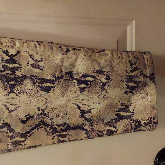 Women's Chico's pants - Picture 2 of 8